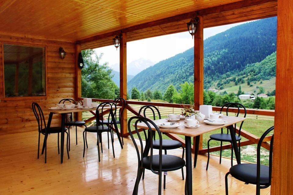 Hotel Ushba Hill Mestia Zewnętrze zdjęcie