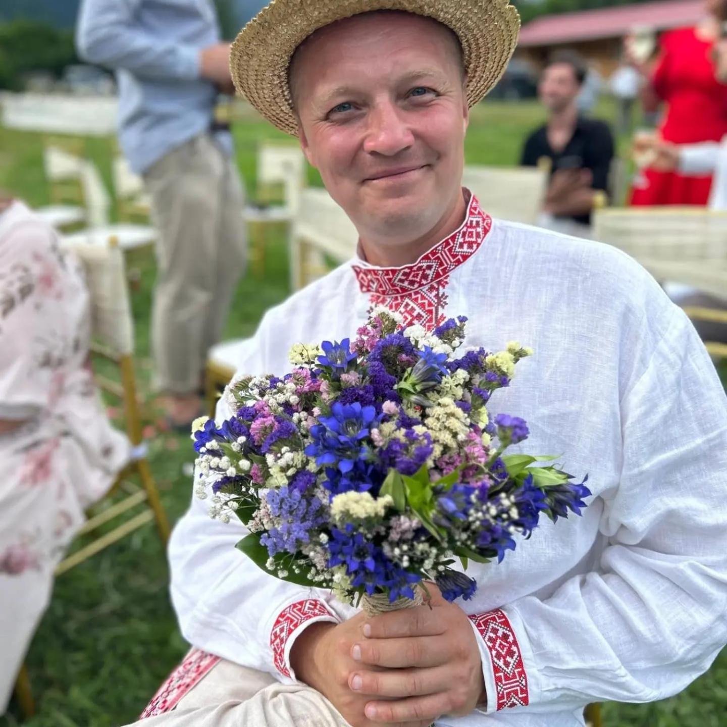 Hotel Ushba Hill Mestia Zewnętrze zdjęcie