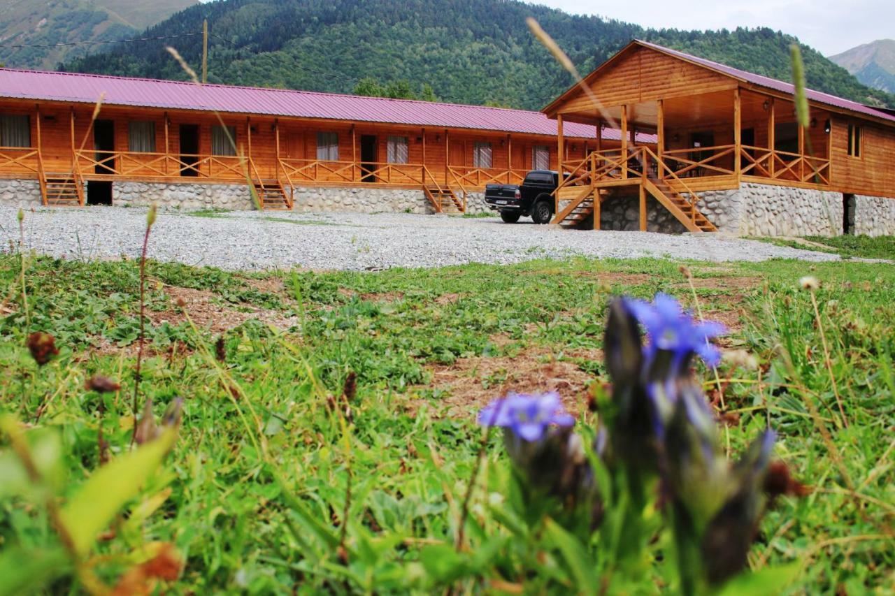 Hotel Ushba Hill Mestia Zewnętrze zdjęcie